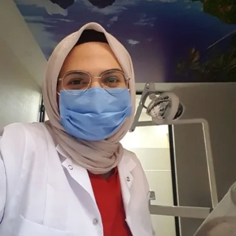 DT. DİLARA ESEN