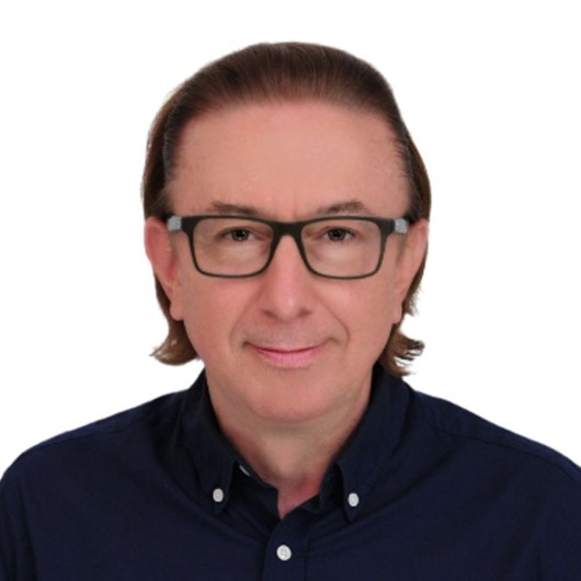 UZM. DR. AHMET YAVUZ