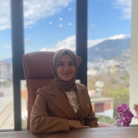 UZM. DR. NESLİHAN SEVİL