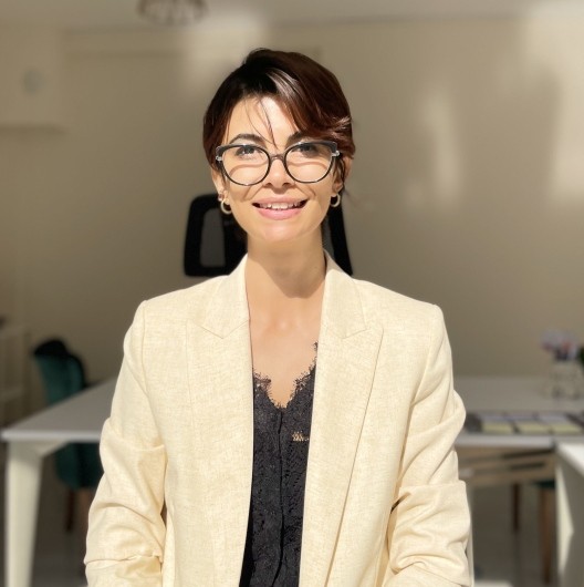 AYŞE GÜRBÜZ AYŞE GÜRBÜZ