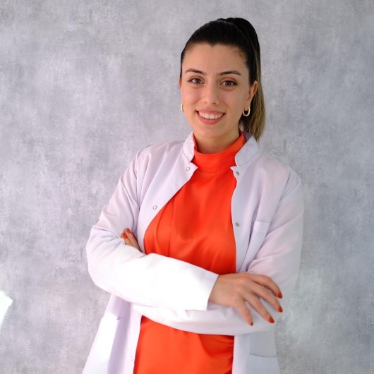 Diş hək. JÜLİDE ÜNVER