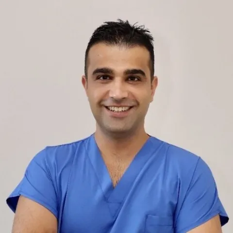 Chir. Dr. CEM SUNDU