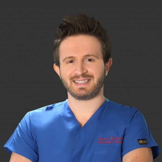 Spec. DDS KADİR KOLCUOĞLU