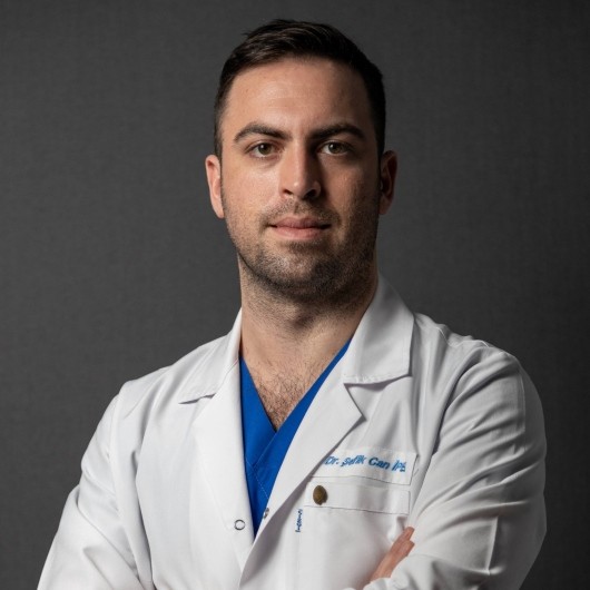 OP. DR. ŞEFİK CAN İPEK