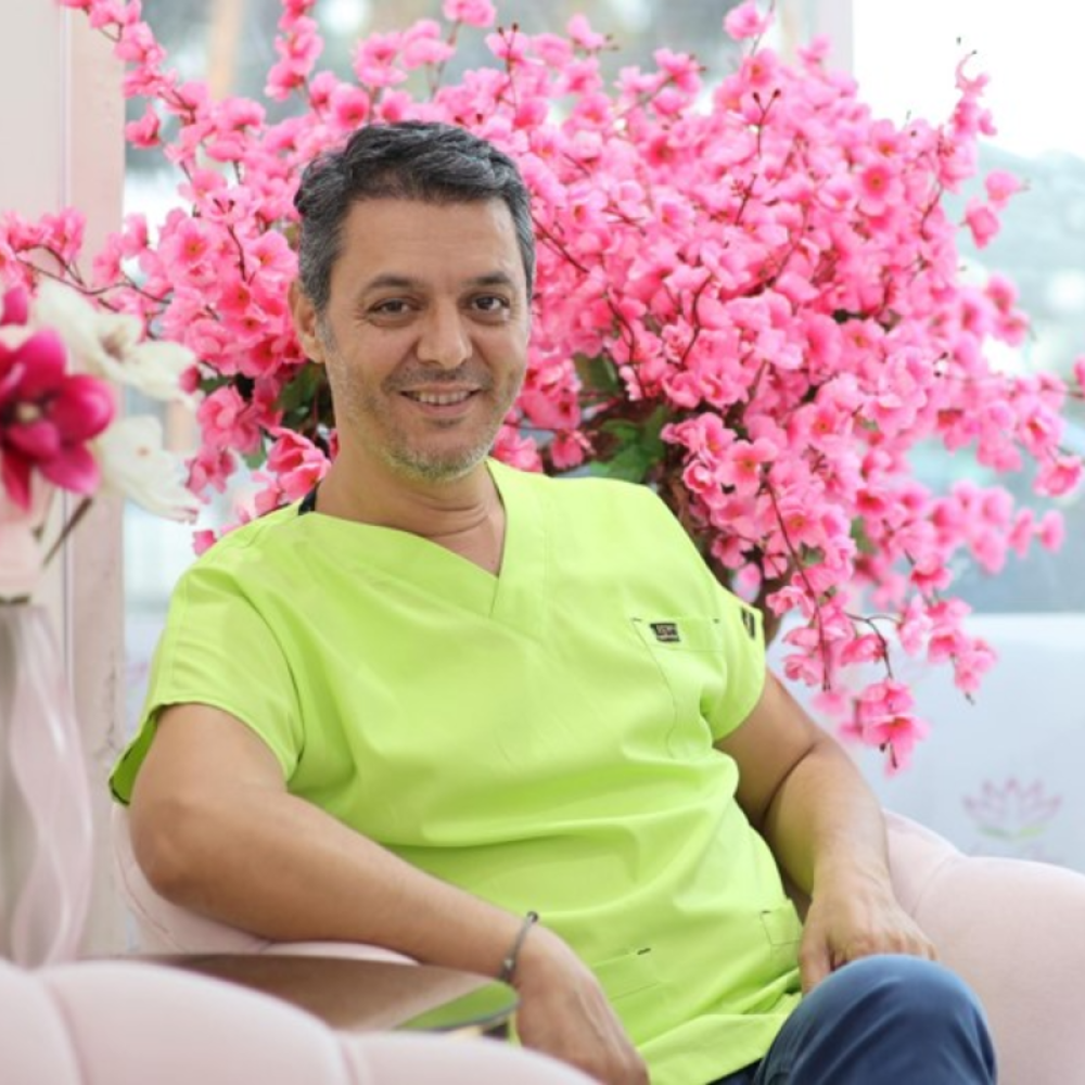 Uzm. Dr. AYDIN DENİZ KARATAŞ