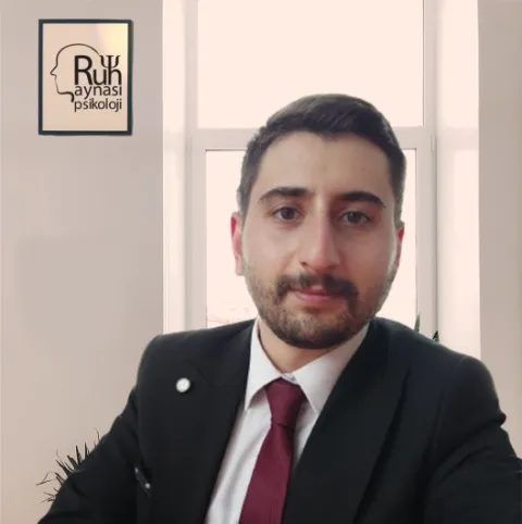 Uzm. Kl. Psk. EBUBEKİR YASİR ÖZTÜRK