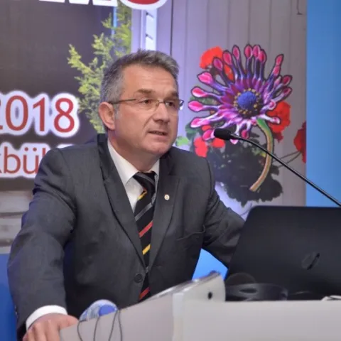 PROF. DR. MUSTAFA FARUK USTA