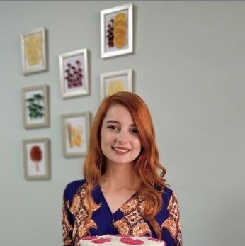 Diyet. ELANUR ÖZGÜLER