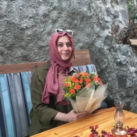 DT. AYDAN DEMET