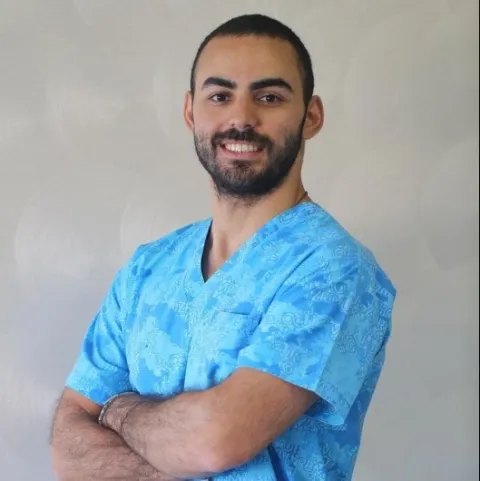 DT. ONUR ÖZ