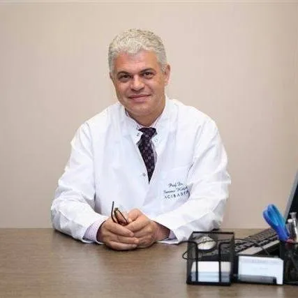 PROF. DR. TANSU KÜÇÜK