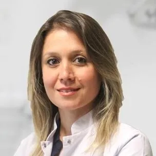 Cərrah Dr. ESRA USLAN