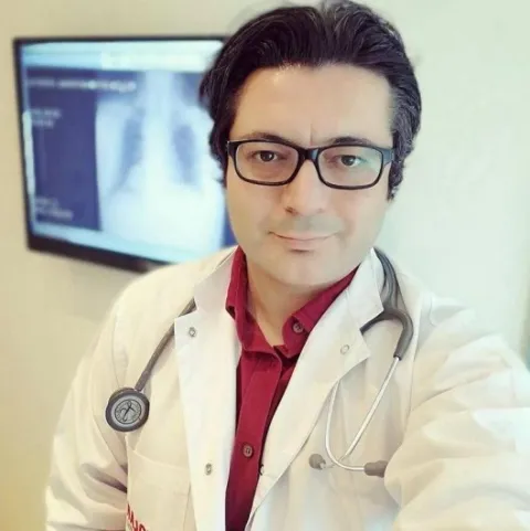 UZM. DR. TURGUT ÖZTUTGAN