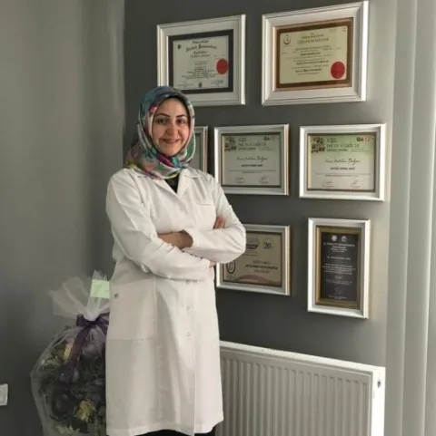 UZM. DR. HATİCETÜL KÜBRA SARI