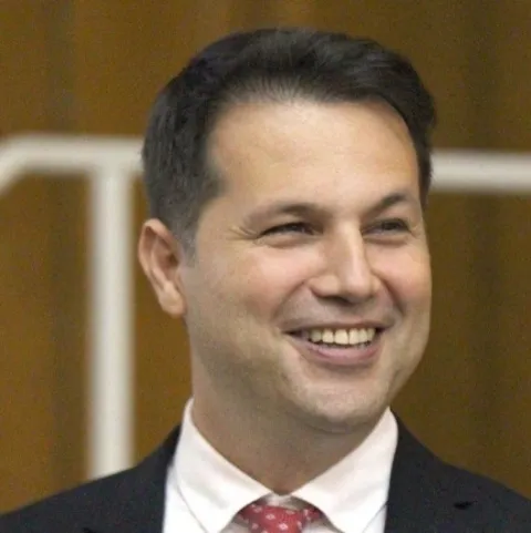 DOÇ. DR. MUSTAFA TÜKENMEZ