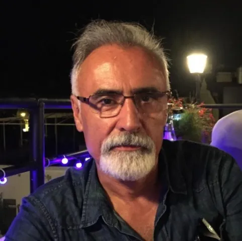 OP. DR. ALİ ZAHMAKIRAN