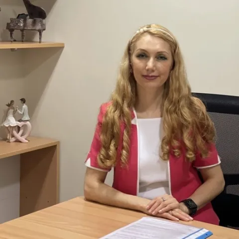 Cərrah Dr. ARZU ERCAN