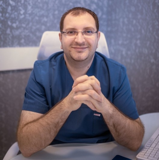 DR. DT. ALİ İHSAN ERKAN