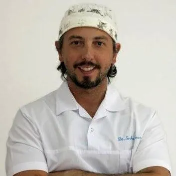 Zahnarzt SERHAN TAVAS