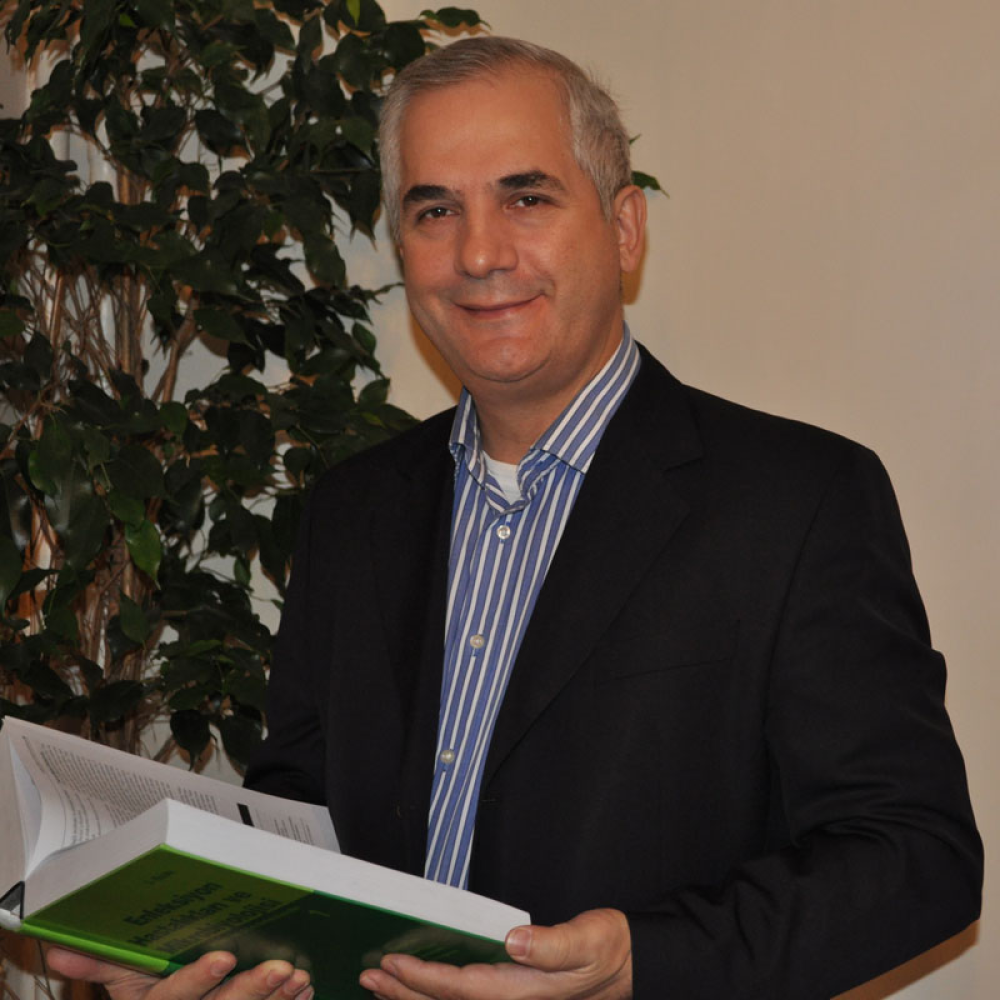 Prof. Dr. SEDAT KADANALI