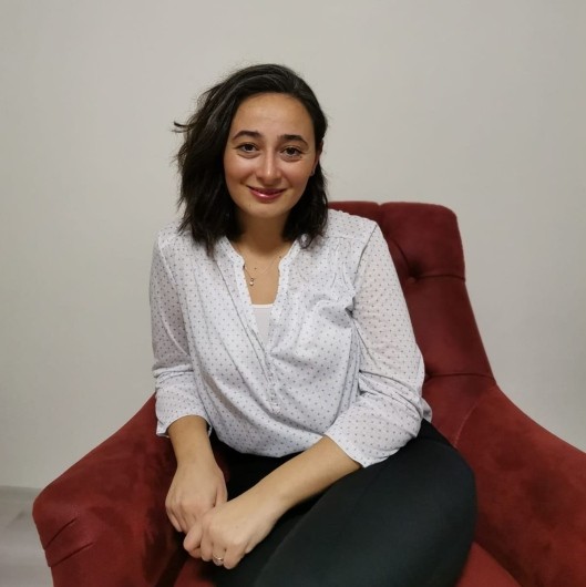 DR. PSK. DAN. NEŞE KURT DEMİRBAŞ