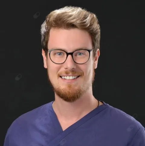 UZM. DR. CEM İREZLİ