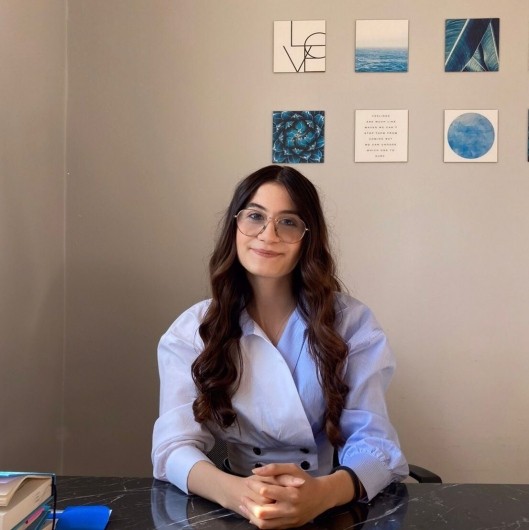 PSK. EZGİ SARIŞEN