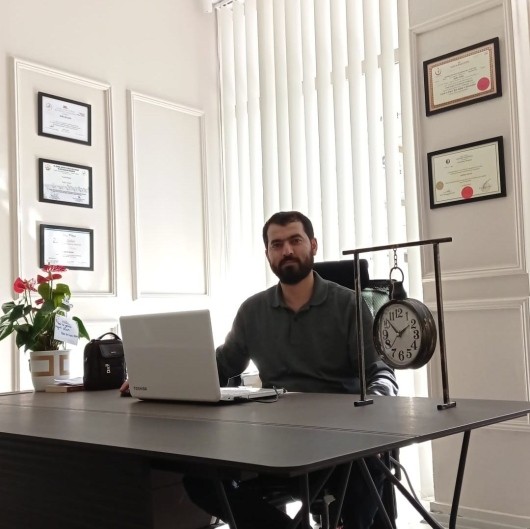 UZM. DR. ZAFER GÜLEŞ