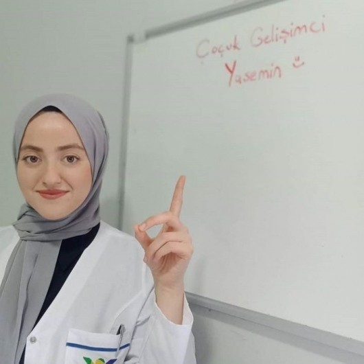 YASEMİN KAVAKLIOĞLU YASEMİN KAVAKLIOĞLU