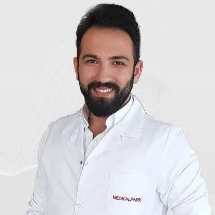 Cərrah Dr. ÇAĞDAŞ PAMUK