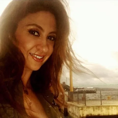 Diş hək. NERMİN ÖZER CANTEKİNLER