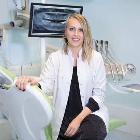 DR. DT. ÖZGE BATMAZ