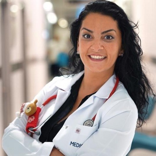 UZM. DR. ÖZGE AKÇA