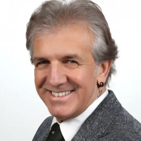 Dr. SERDAR AKIN