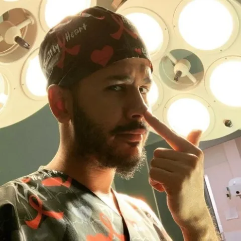 Cərrah Dr. ADEM BALTACI