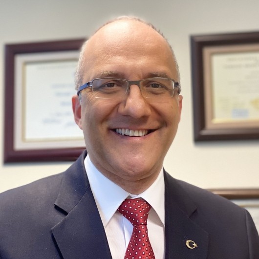 PROF. DR. MUSTAFA BENEKLİ