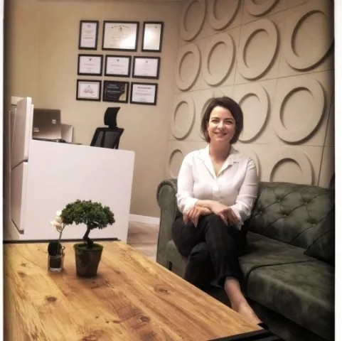 Fizioterapevt AYŞEN KILINÇER ÇOPUR