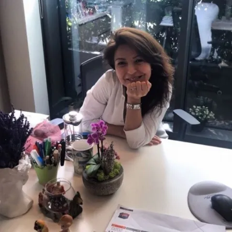 İxt. Dr. ULVİYE HANLI