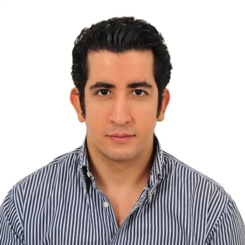 Dr. UĞUR ONUR KASMAN