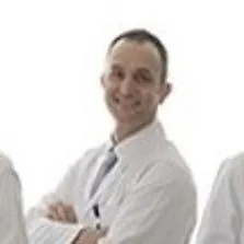 Cərrah Dr. KÜRŞAT TEKER