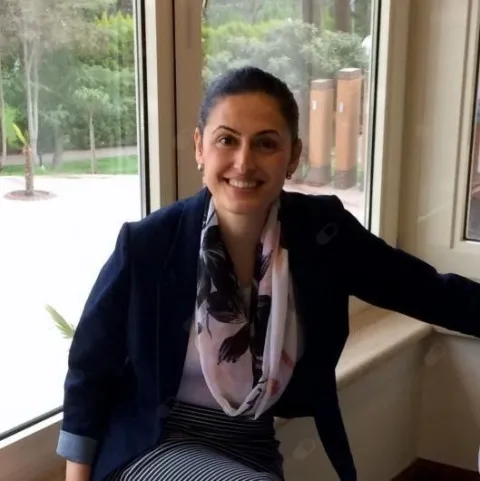 Dos. Dr. SANEM GÜLER ÇİMEN