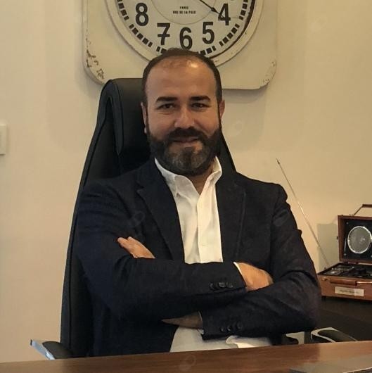 PROF. DR. MURAT SARI