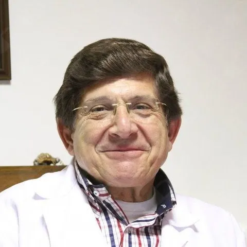 İxt. Dr. CEM BAYKAN