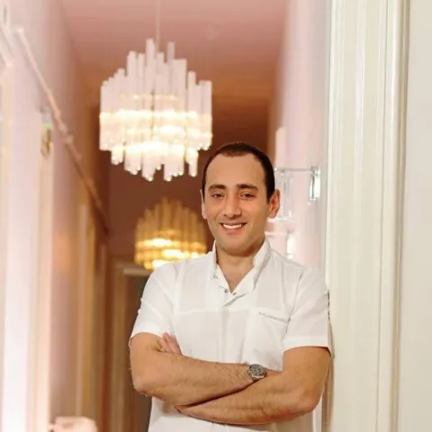 Juniorprof. ÖZCAN ÇAKMAKÇIOĞLU