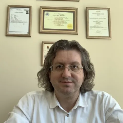 İxt. Dr. SEYFİ MEMETALİ