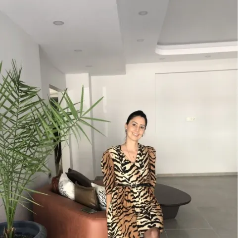 Diät. GÜLDEN ÖZÇİNİ UZ