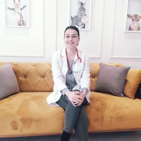 Fachärztl. Dr. SEVGİ ÖZDAMAR ÜNAL
