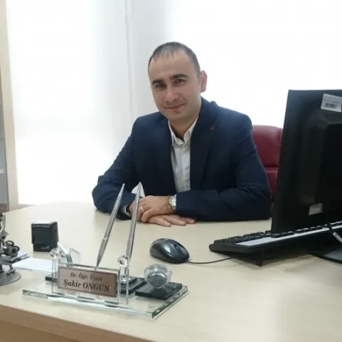 Dos. Dr. ŞAKİR ONGÜN