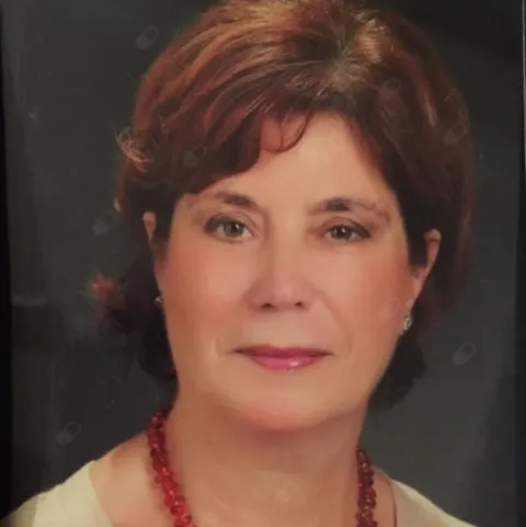 Cərrah Dr. FATMA ZEHRA VARTANESYAN ÇAĞIL