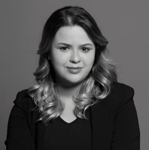 UZM. KL. PSK. MELİKE ÖZDEMİR